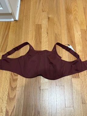 NWT Understance Pulse Flexwire Sports Bra  Burgundy Full Coverage size 40H